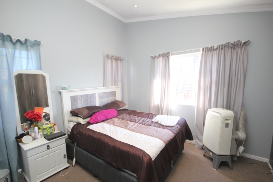 2 Bedroom Property for Sale in Berea Eastern Cape